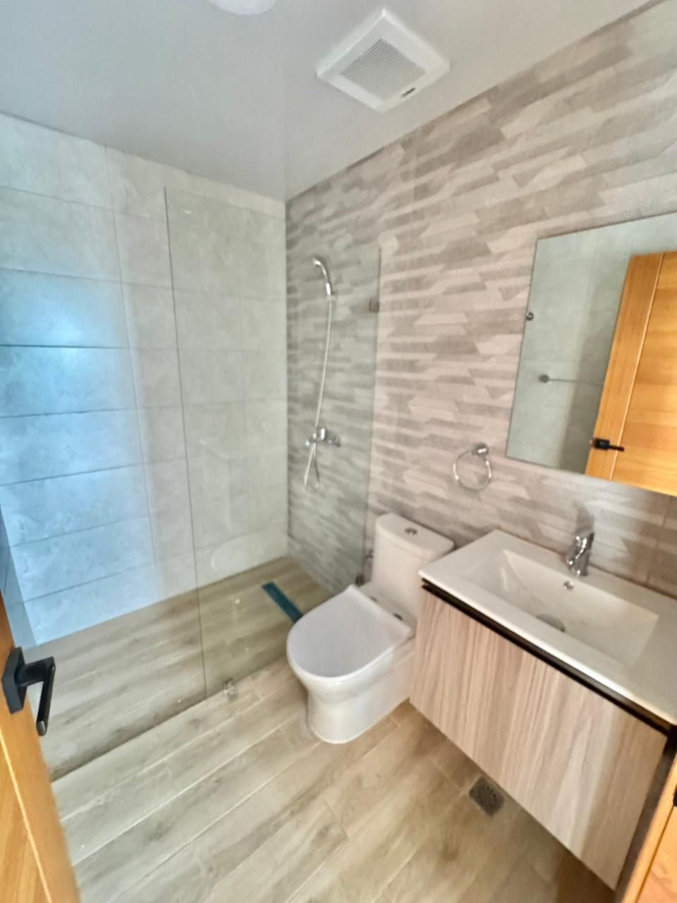 Penthouse Nuevo en Venta
LOS PRADOS