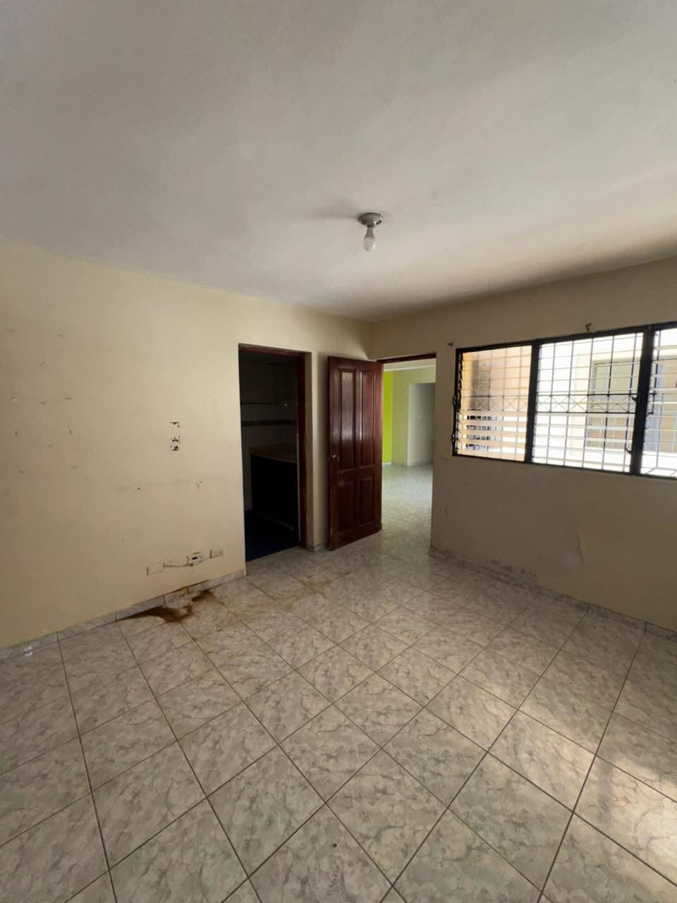 VENDO APARTAMENTO 
SECTOR LAS ACACIAS