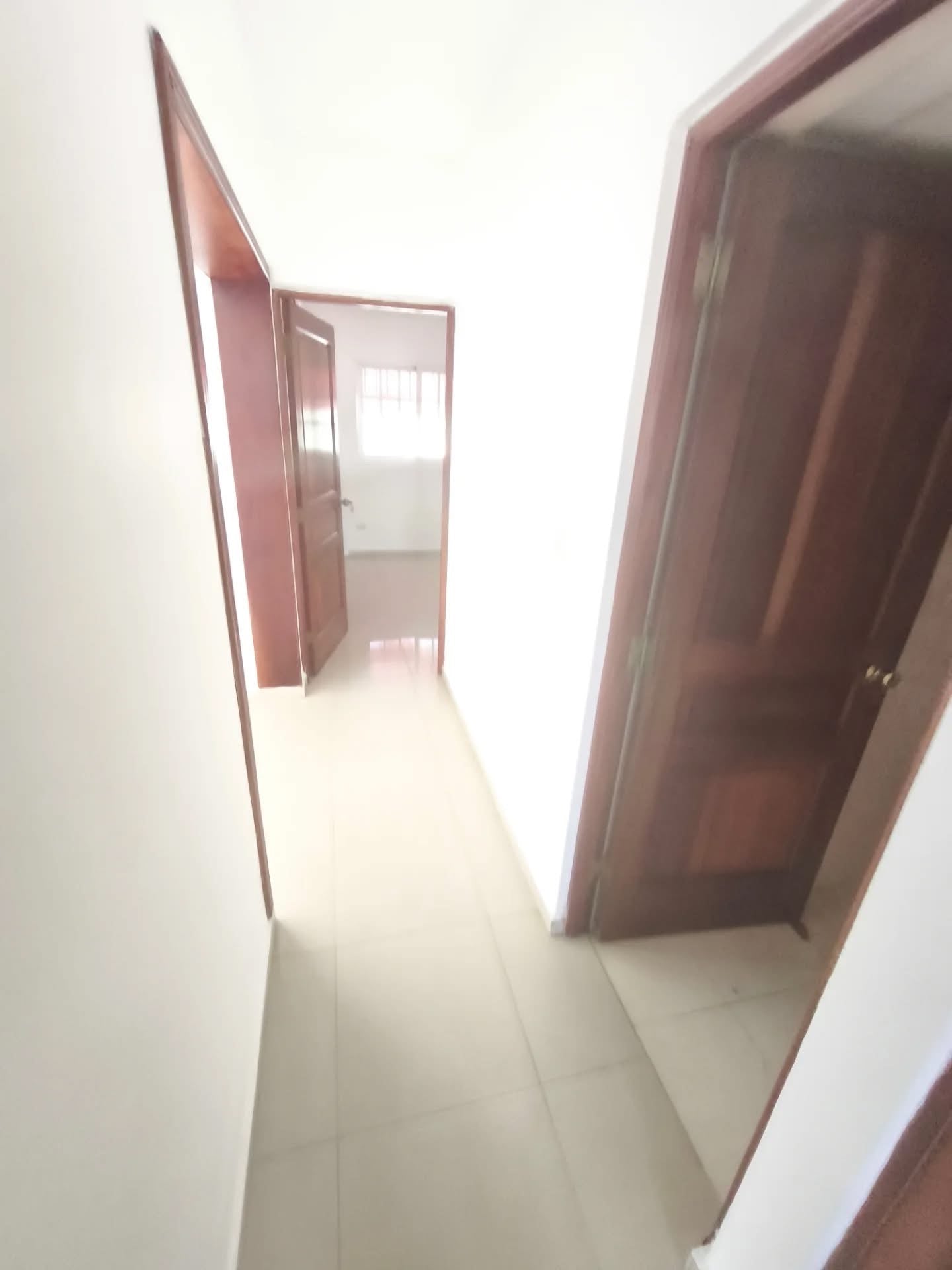 Vendo apartamento 
Santo Domingo Este 
Residencial Villa Eloisa