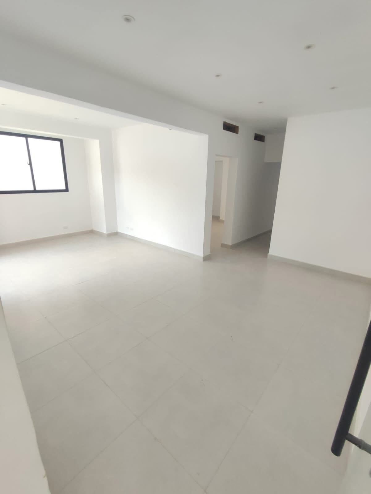 Alquilo Local Comercial La Julia