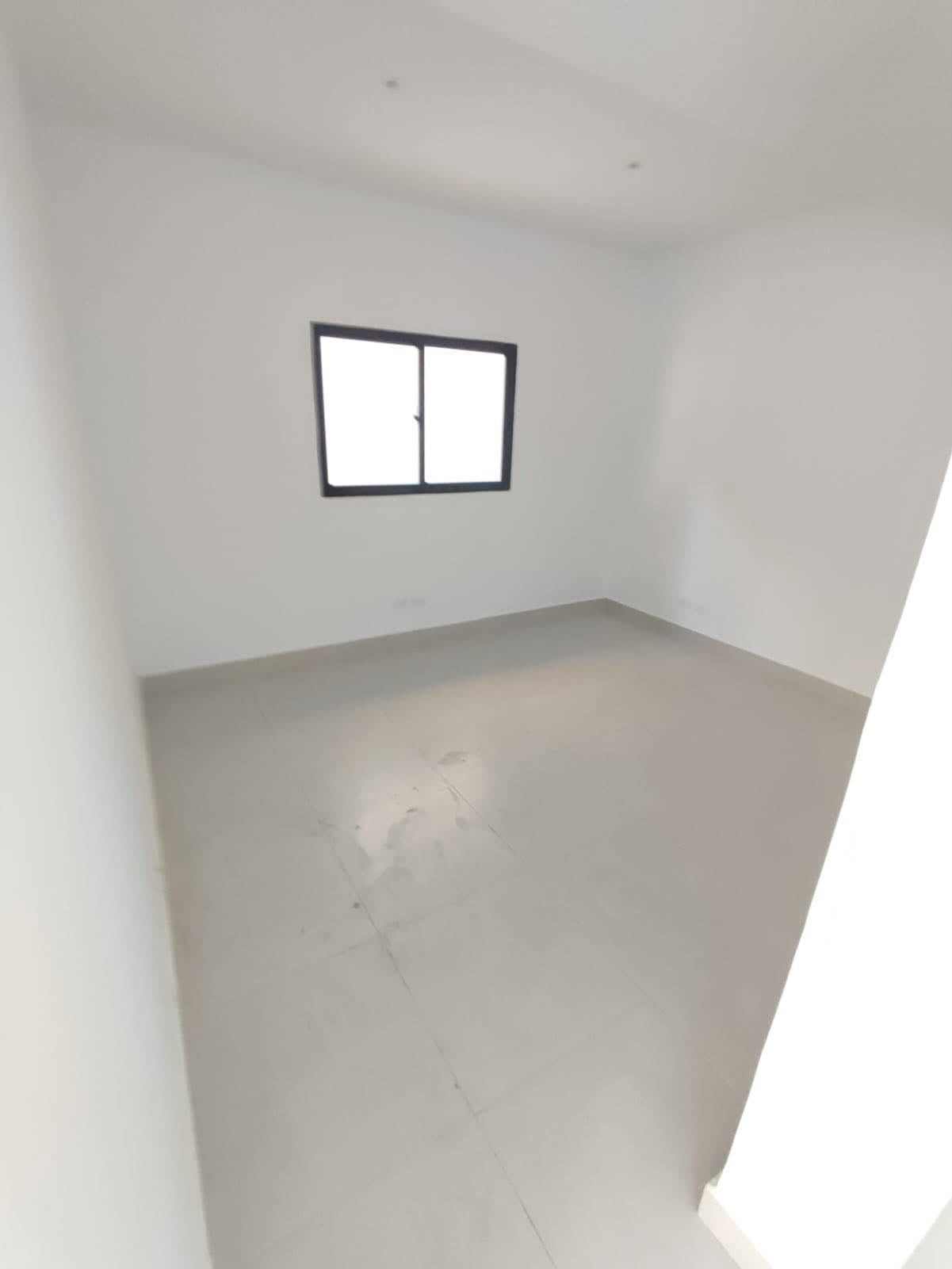 Alquilo Local Comercial La Julia