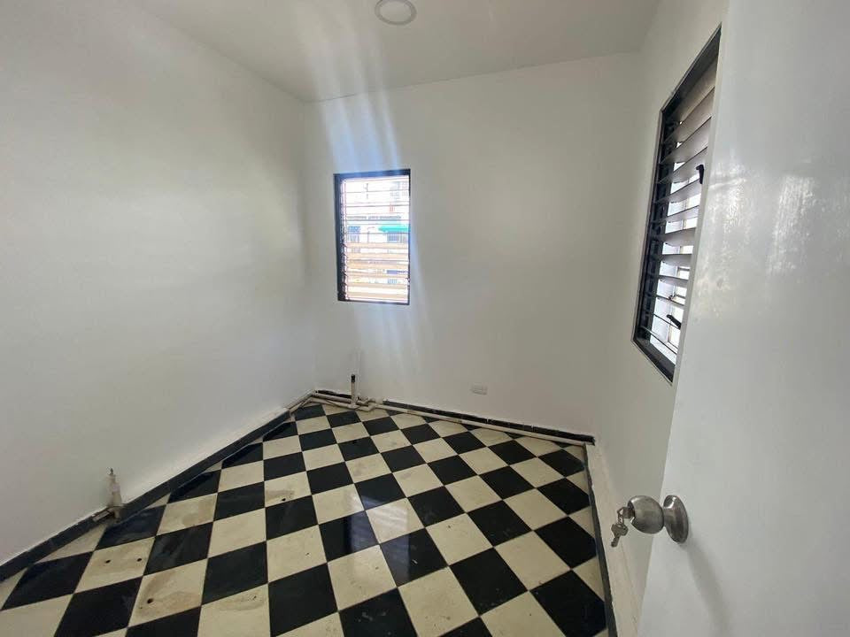 Local Comercial en Alquiler
