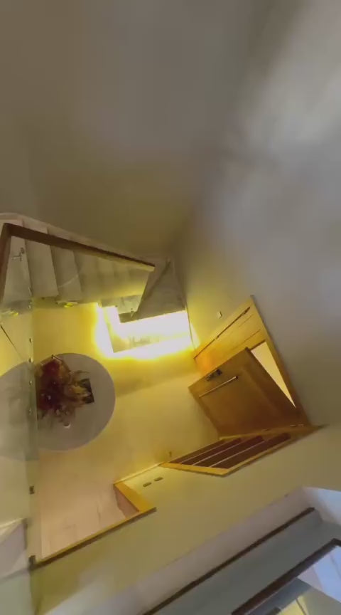 Espectacular Penthouse de 4 Habitaciones con Vista al Mar Urbanización Real